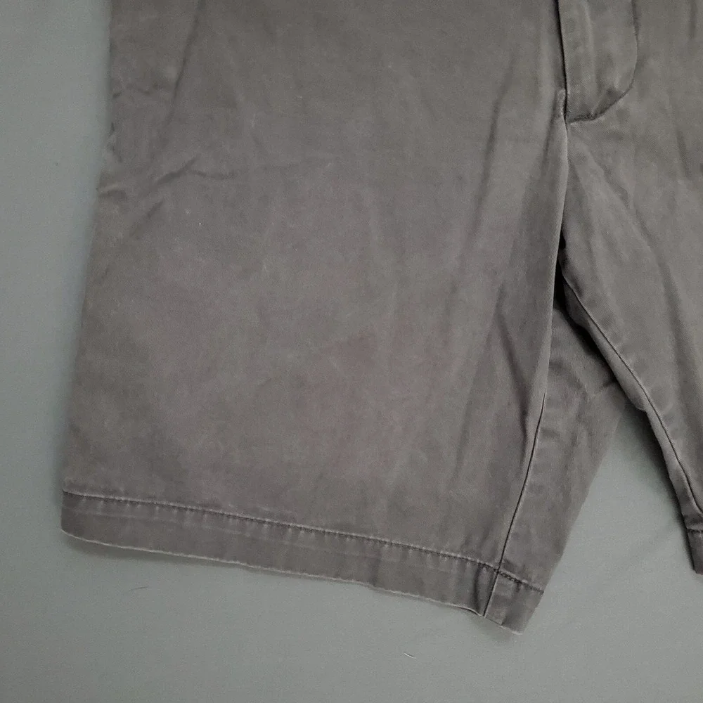 Banana Republic‎ Mens 34 Charcoal Gray Cotton Chino Shorts Casual Solid
